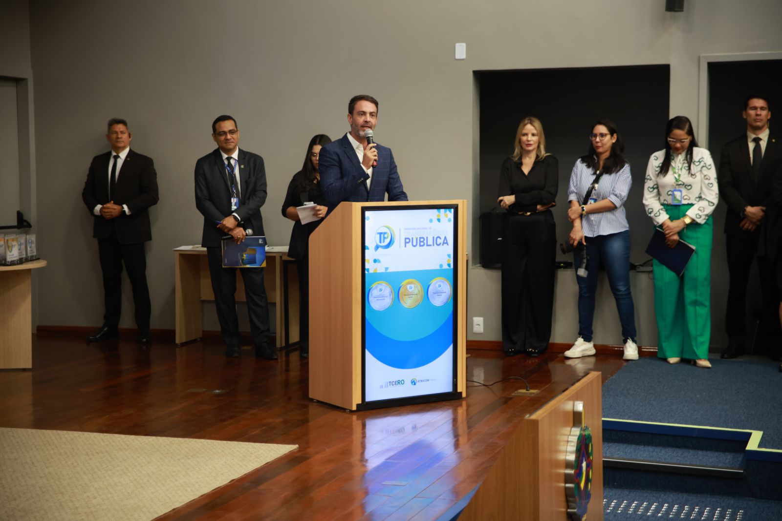  Transparência é um pilar da nossa gestão, disse o prefeito Léo Moraes